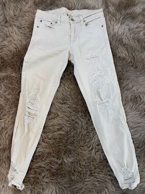 American Eagle Outfitters White Distressed Skinny Jeans
